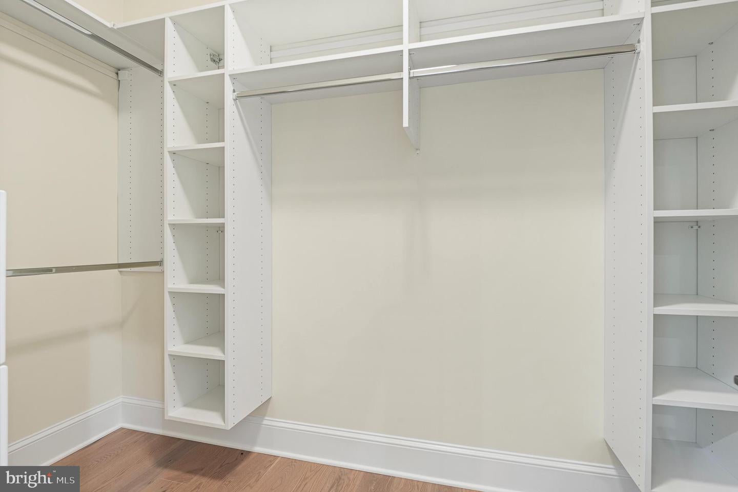 Annapolis, Maryland, 21403, United States, 3 Bedrooms Bedrooms, ,4 BathroomsBathrooms,Residential,Active,1952633