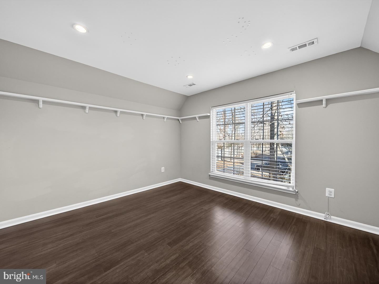 Bethesda, Maryland, 20817, United States, 4 Bedrooms Bedrooms, ,4 BathroomsBathrooms,Residential,Contingent,2006852