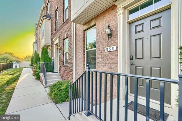 958 S MACON ST, BALTIMORE, MD 21224 - Image 1