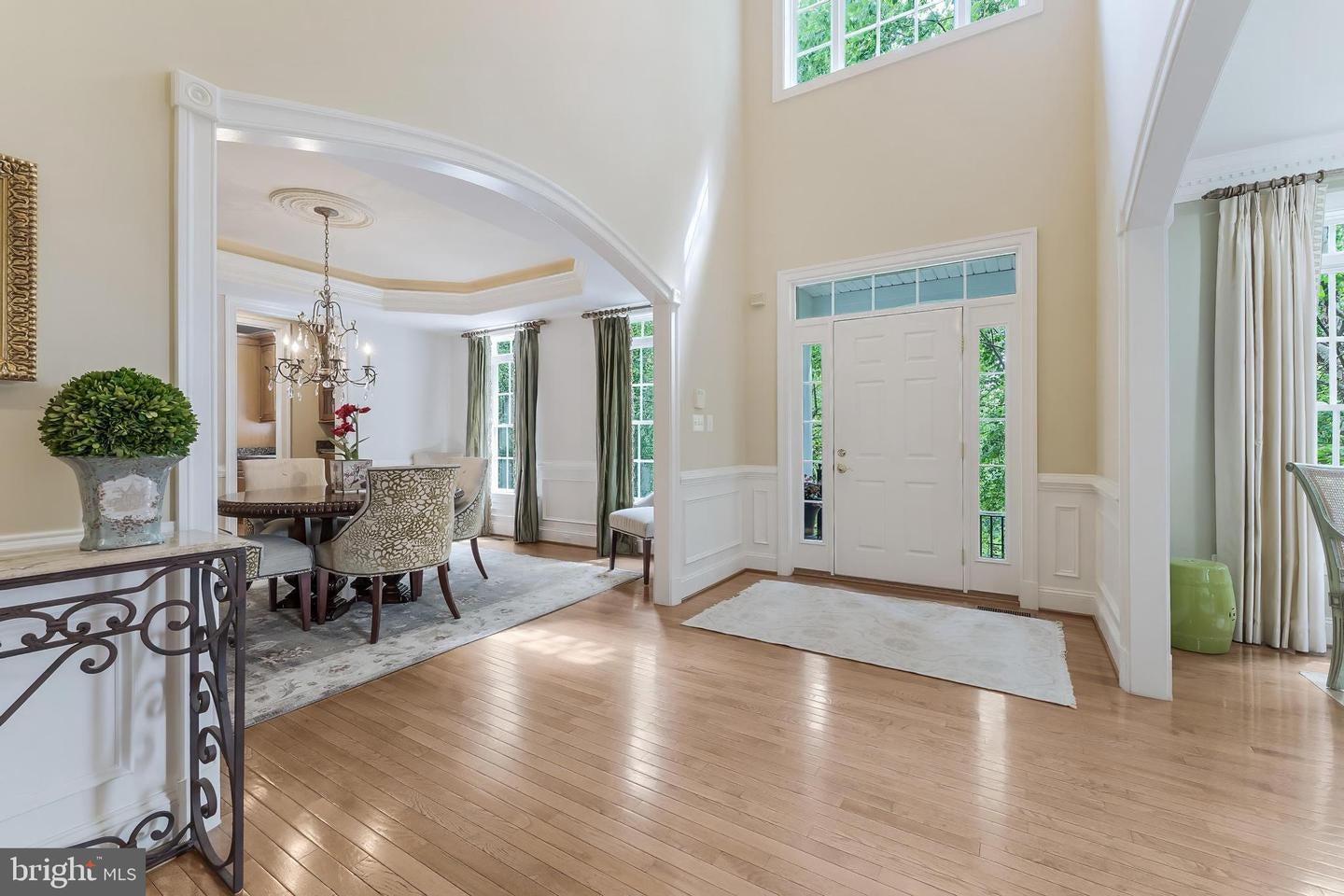 Alexandria, Virginia, 22307, United States, 5 Bedrooms Bedrooms, ,5 BathroomsBathrooms,Residential,Active,1945214