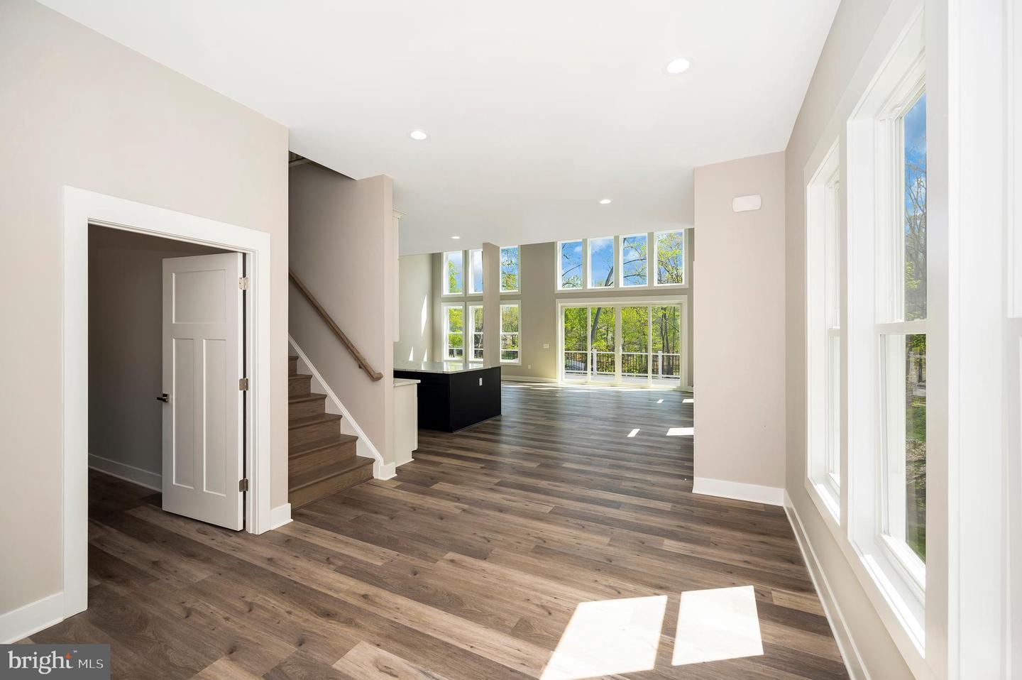 Bumpass, Virginia, 23024, United States, 5 Bedrooms Bedrooms, ,5 BathroomsBathrooms,Residential,Active,1877800