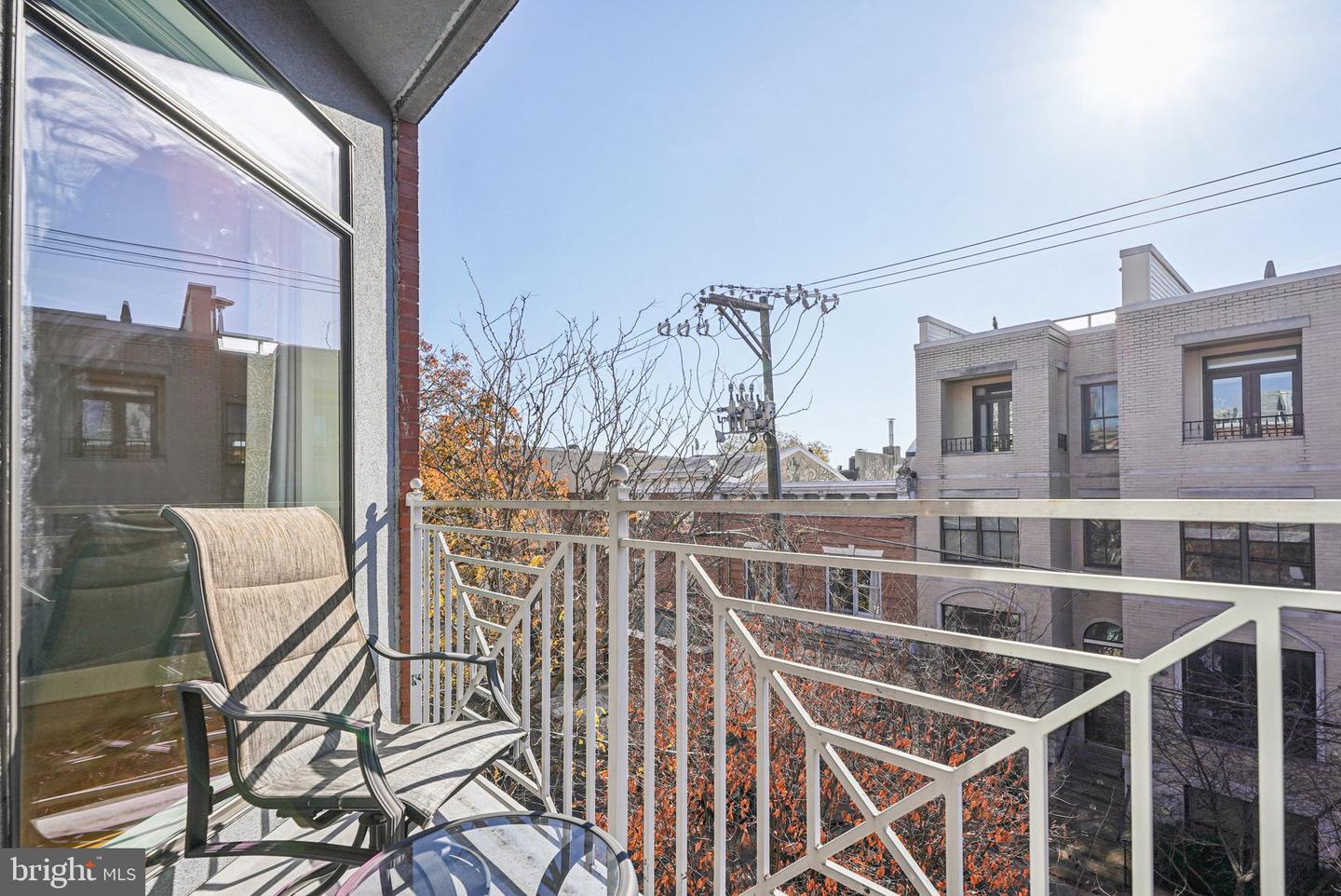 Philadelphia, Pennsylvania, 19147, United States, 4 Bedrooms Bedrooms, ,4 BathroomsBathrooms,Residential,Active,1999178