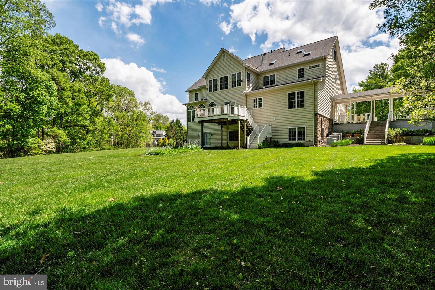Dunkirk, Maryland, 20754, United States, 8 Bedrooms Bedrooms, ,9 BathroomsBathrooms,Residential,Active,2052010