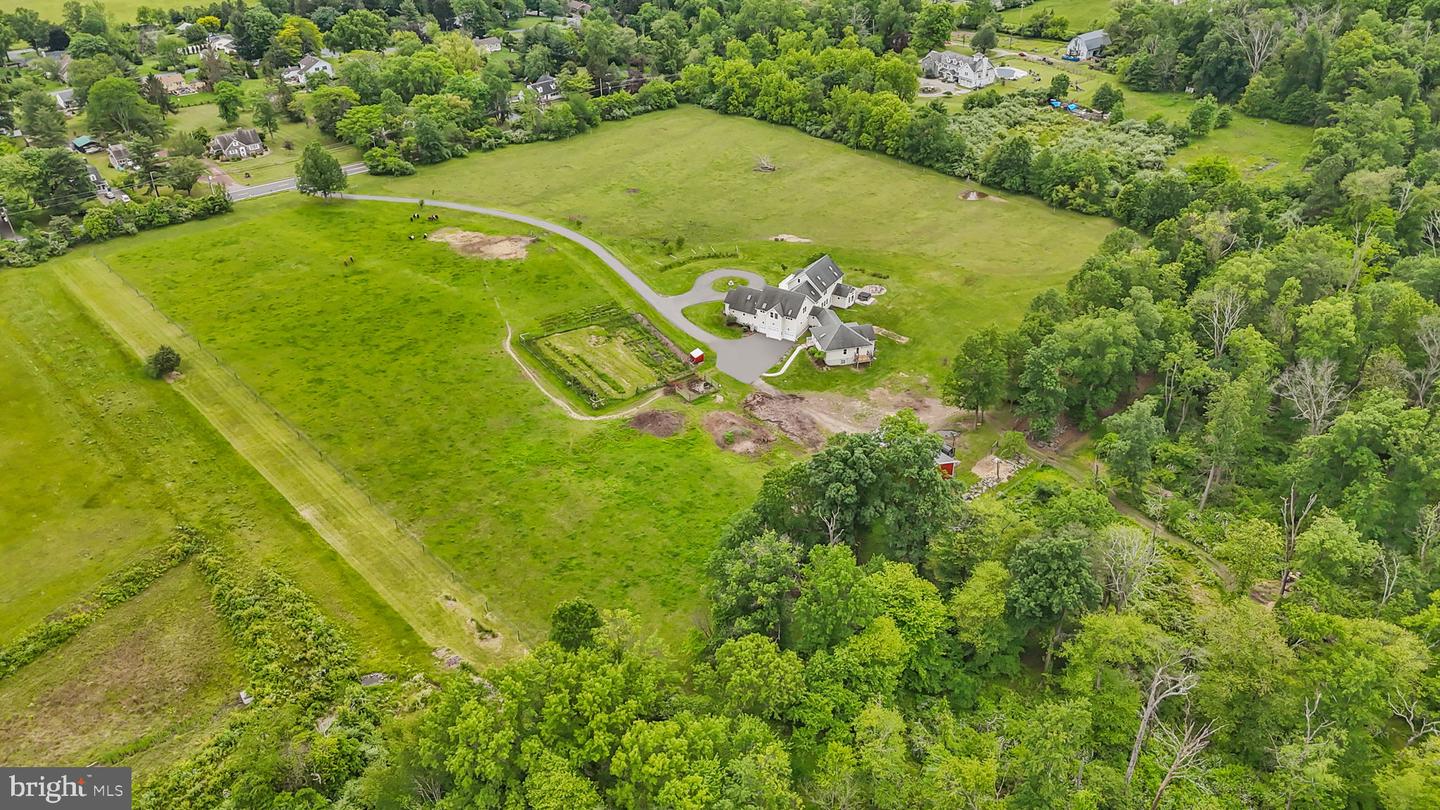 Lambertville, New Jersey, 08530, United States, 6 Bedrooms Bedrooms, ,5 BathroomsBathrooms,Residential,Active,1843838