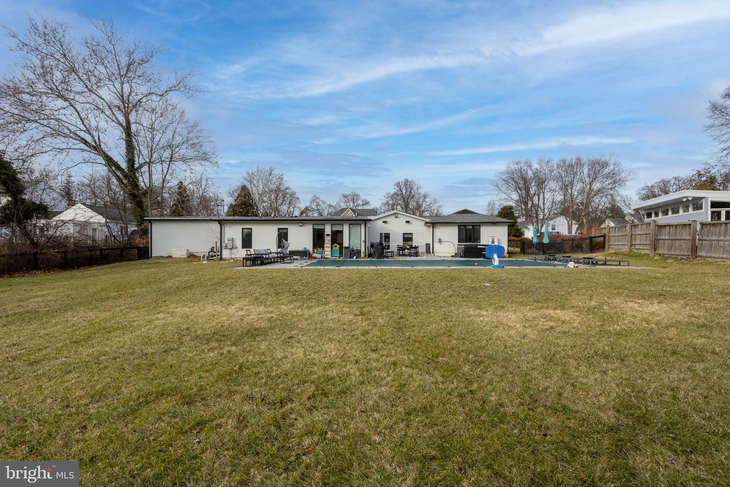 Pikesville, Maryland, 21208, United States, 6 Bedrooms Bedrooms, ,5 BathroomsBathrooms,Residential,Active,2010580