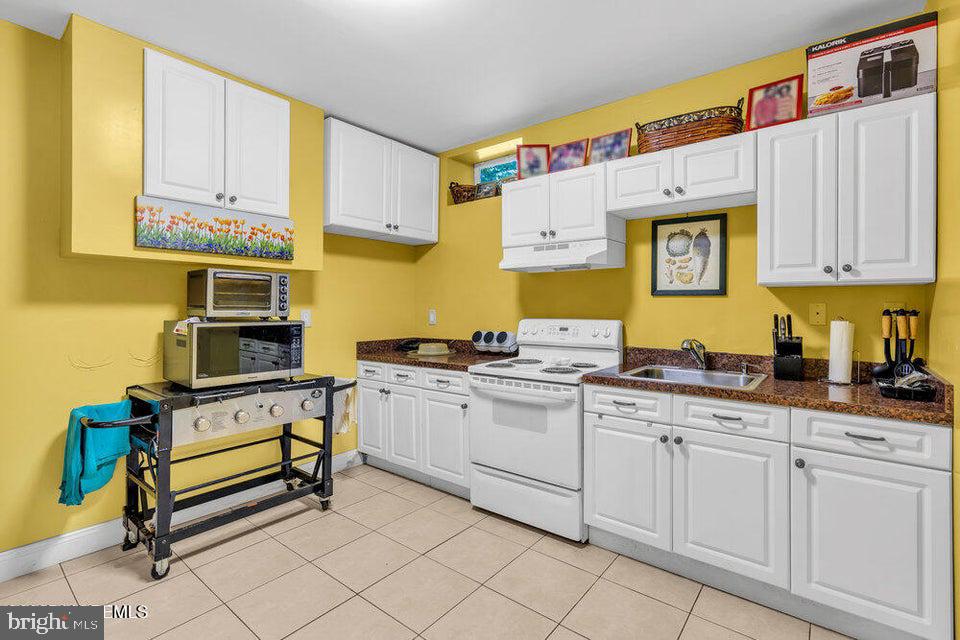 Jackson, New Jersey, 08527, United States, 5 Bedrooms Bedrooms, ,5 BathroomsBathrooms,Residential,Active,1863303