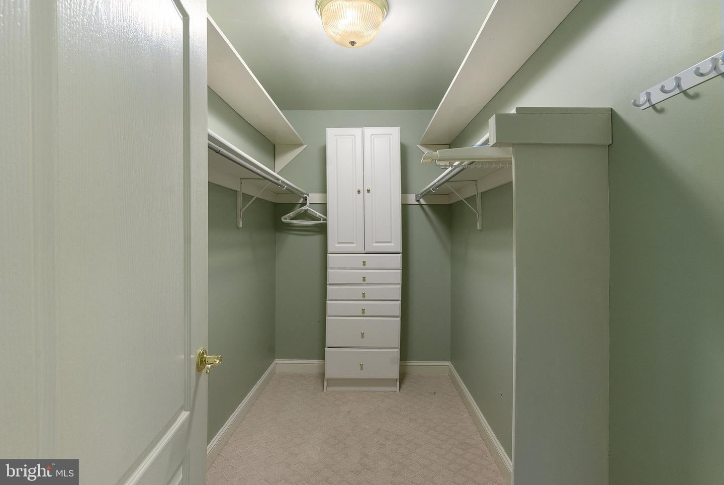 Sellersville, Pennsylvania, 18960, United States, 10 Bedrooms Bedrooms, ,7 BathroomsBathrooms,Residential,Active,1965847