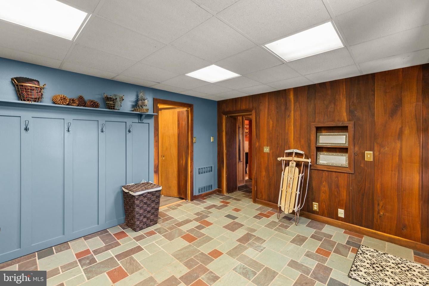 Winchester, Virginia, 22602, United States, 4 Bedrooms Bedrooms, ,4 BathroomsBathrooms,Residential,Active,1771431