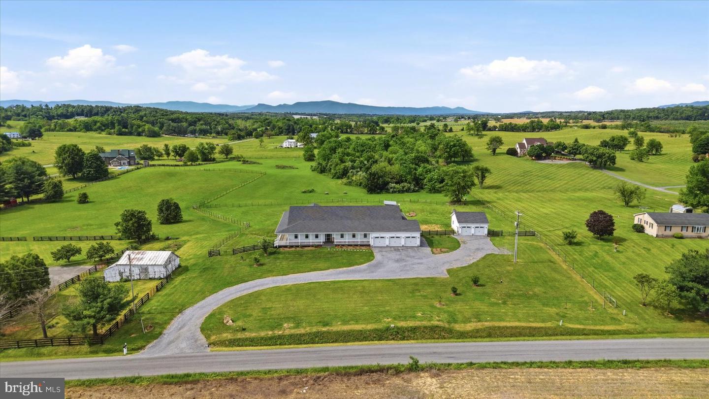Winchester, Virginia, 22602, United States, 4 Bedrooms Bedrooms, ,4 BathroomsBathrooms,Residential,Active,2025980