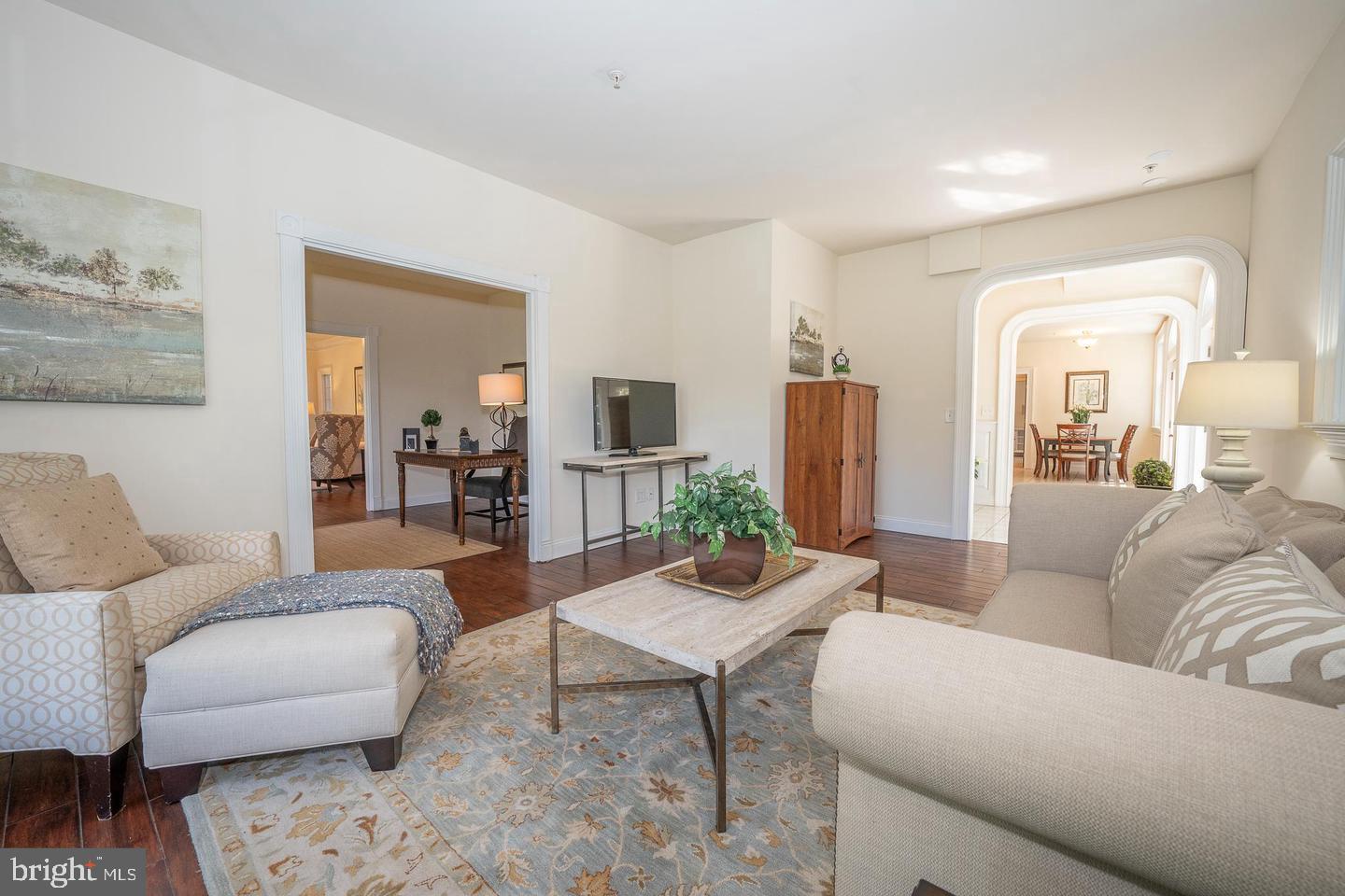 Newtown Square, Pennsylvania, 19073, United States, 5 Bedrooms Bedrooms, ,7 BathroomsBathrooms,Residential,Active,1820371