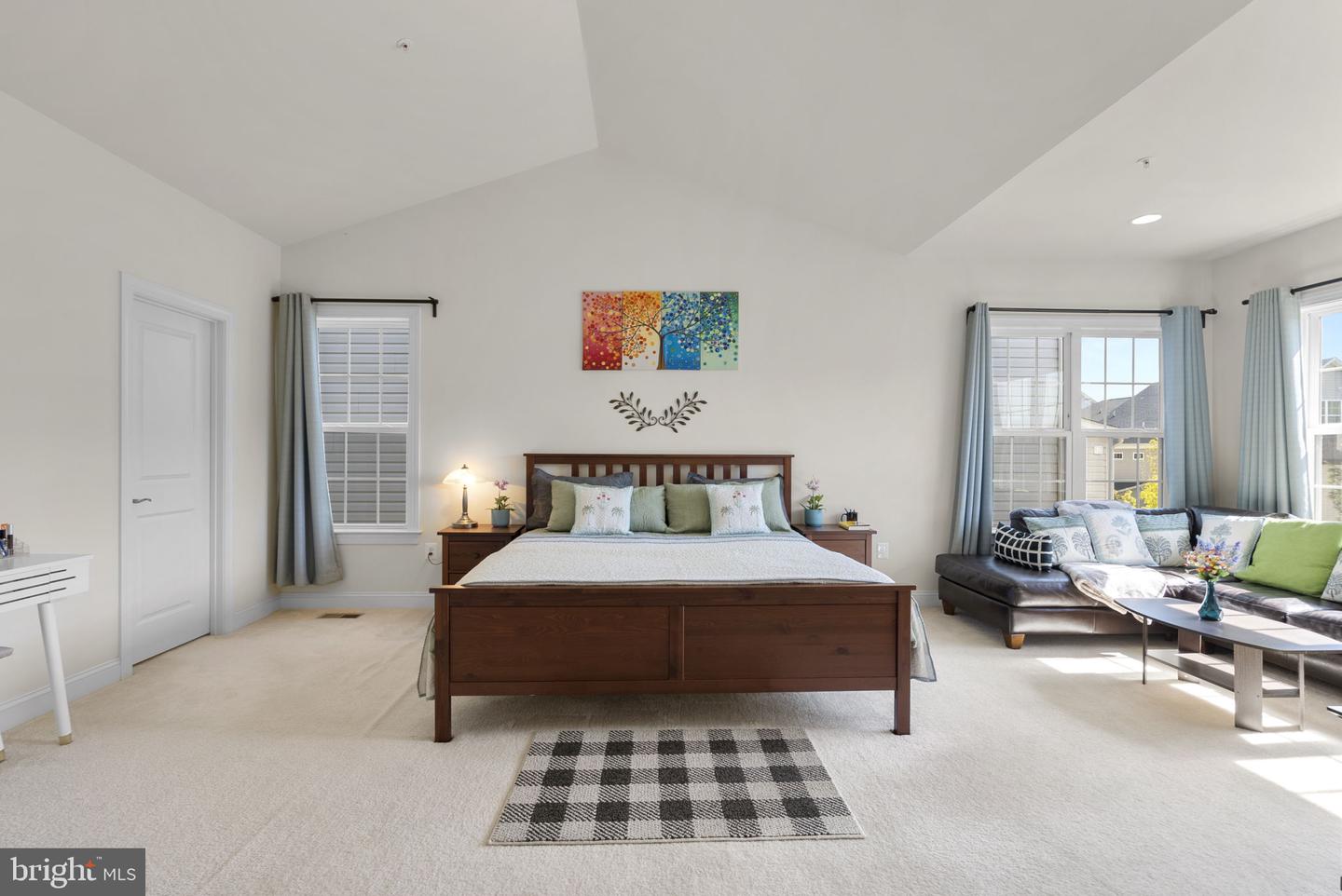 Clarksburg, Maryland, 20871, United States, 4 Bedrooms Bedrooms, ,4 BathroomsBathrooms,Residential,Active,2037095