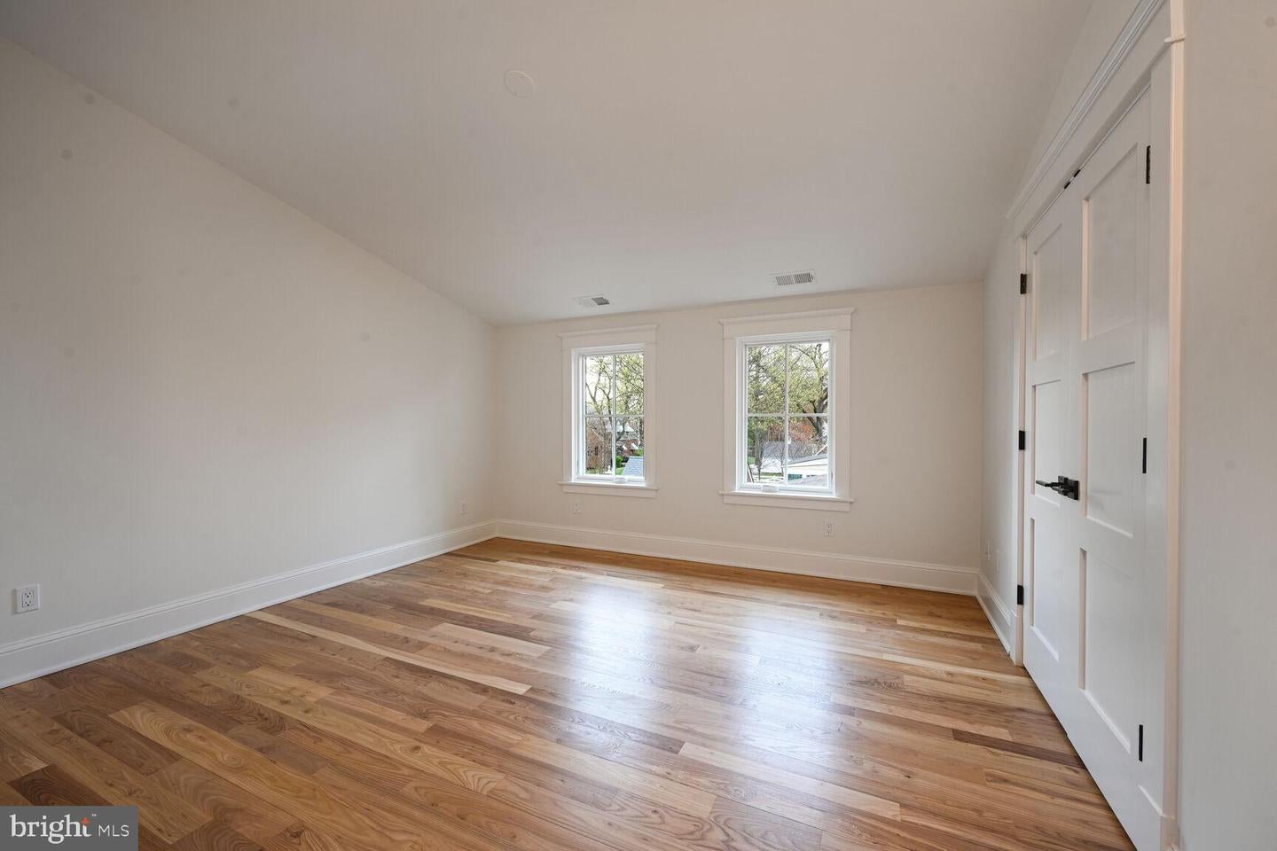 Alexandria, Virginia, 22301, United States, 6 Bedrooms Bedrooms, ,6 BathroomsBathrooms,Residential,Active,1825083