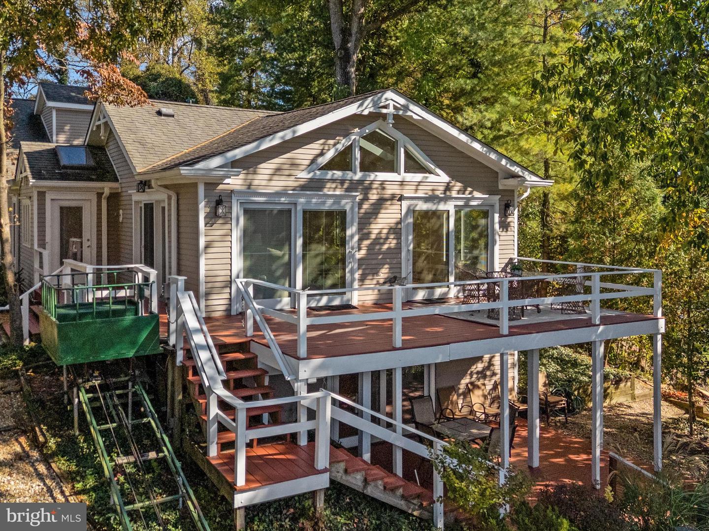 Edgewater, Maryland, 21037, United States, 3 Bedrooms Bedrooms, ,4 BathroomsBathrooms,Residential,Active,1965993