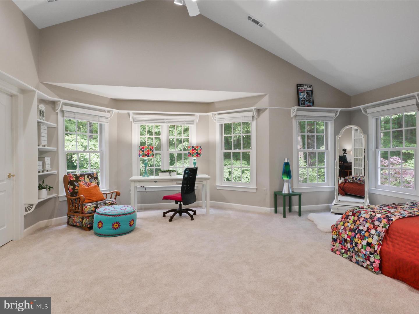Fairfax Station, Virginia, 22039, United States, 5 Bedrooms Bedrooms, ,5 BathroomsBathrooms,Residential,Active,1943756