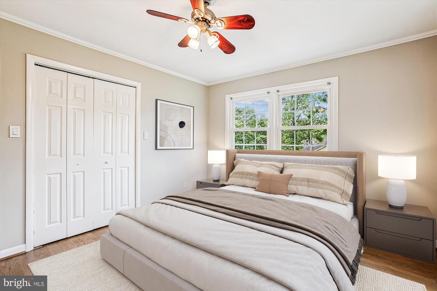 Arlington, Virginia, 22202, United States, 5 Bedrooms Bedrooms, ,3 BathroomsBathrooms,Residential,Active,1926909