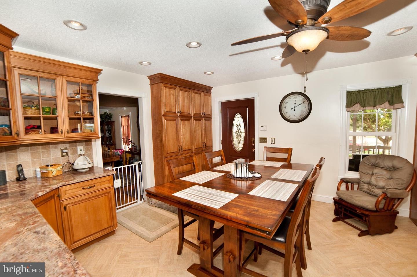 Martinsburg, West Virginia, 25404, United States, 5 Bedrooms Bedrooms, ,3 BathroomsBathrooms,Residential,Active,1936417