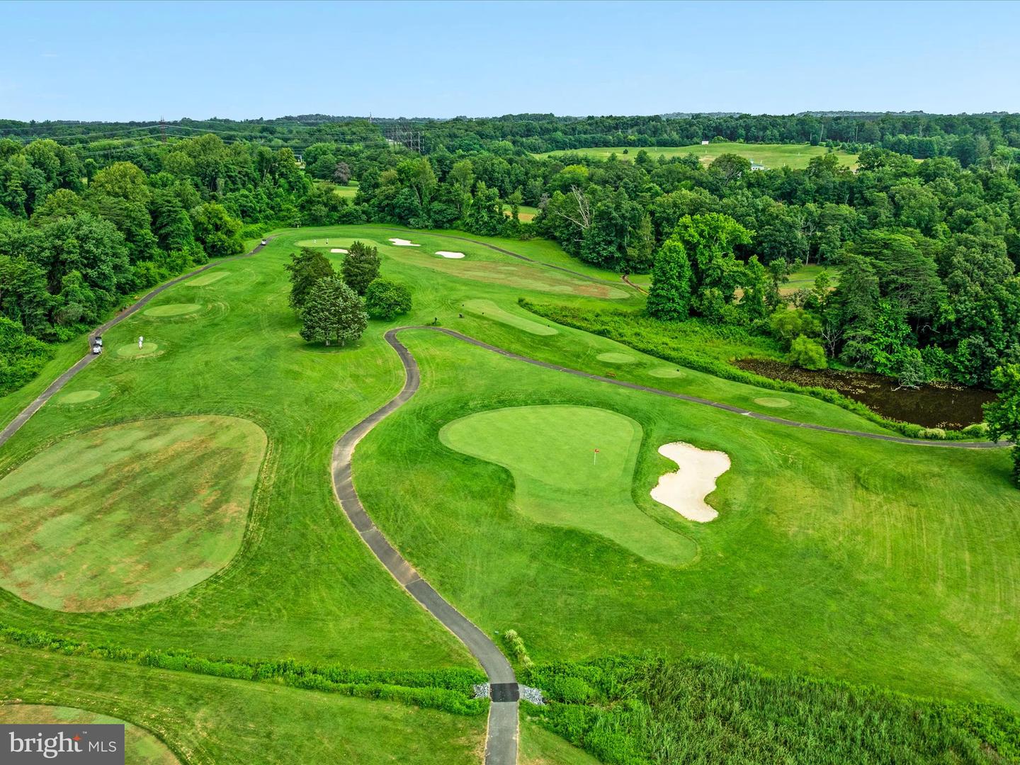 Clifton, Virginia, 20124, United States, 5 Bedrooms Bedrooms, ,5 BathroomsBathrooms,Residential,Active,1998598