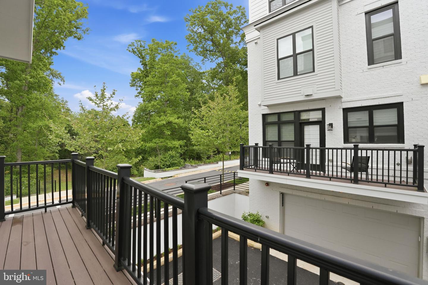 Potomac, Maryland, 20854, United States, 3 Bedrooms Bedrooms, ,5 BathroomsBathrooms,Residential,Active,2044555