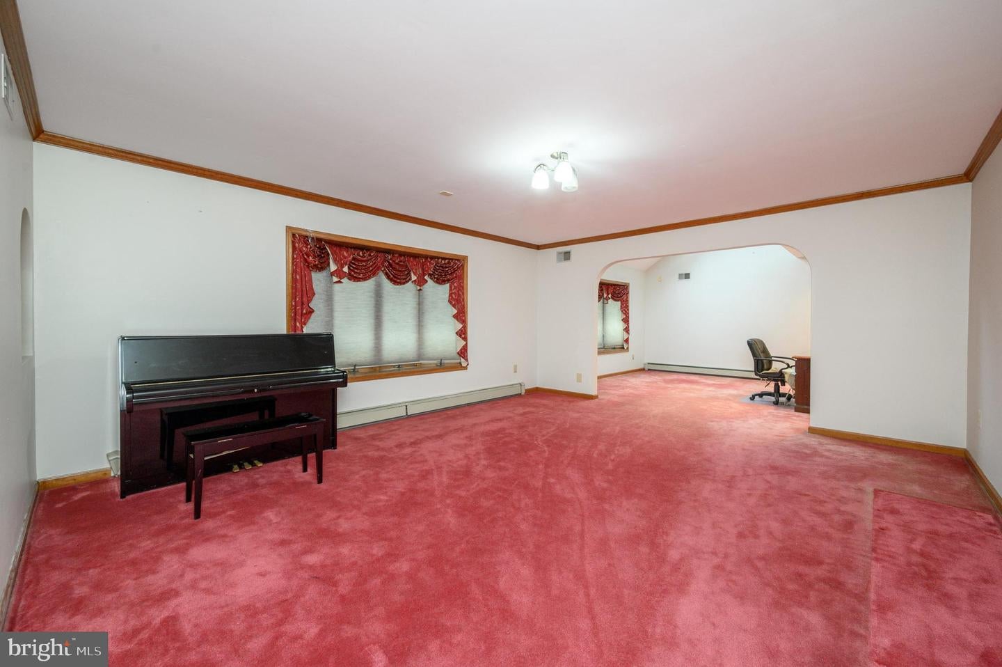 Monmouth Junction, New Jersey, 08852, United States, 5 Bedrooms Bedrooms, ,6 BathroomsBathrooms,Residential,Active,2044533