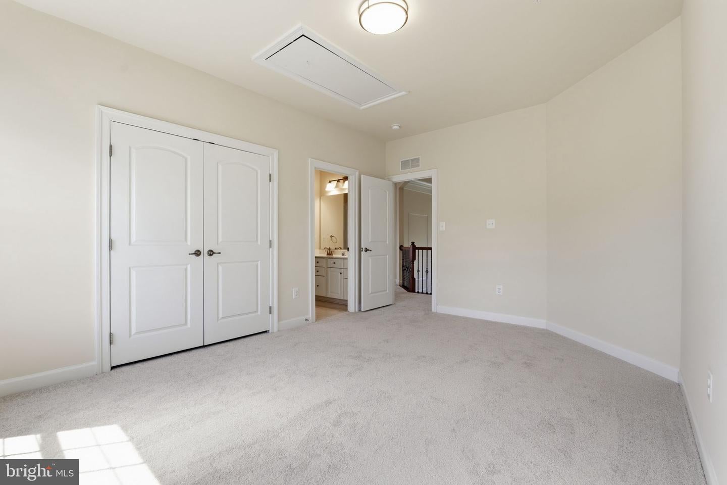 Clarksburg, Maryland, 20871, United States, 5 Bedrooms Bedrooms, ,5 BathroomsBathrooms,Residential,Contingent,2045769