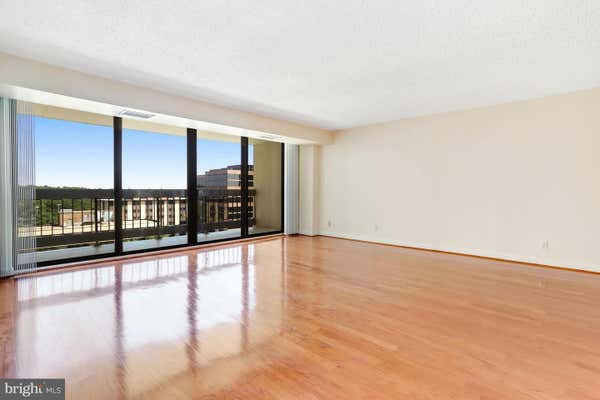 3800 FAIRFAX DR APT 811, ARLINGTON, VA 22203, photo 4 of 38