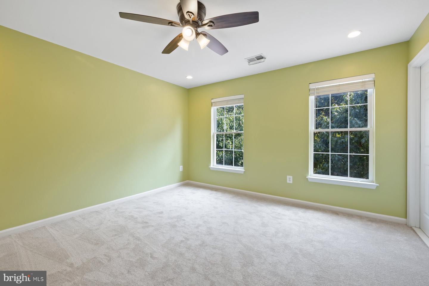 Rockville, Maryland, 20850, United States, 5 Bedrooms Bedrooms, ,6 BathroomsBathrooms,Residential,Active,1941388
