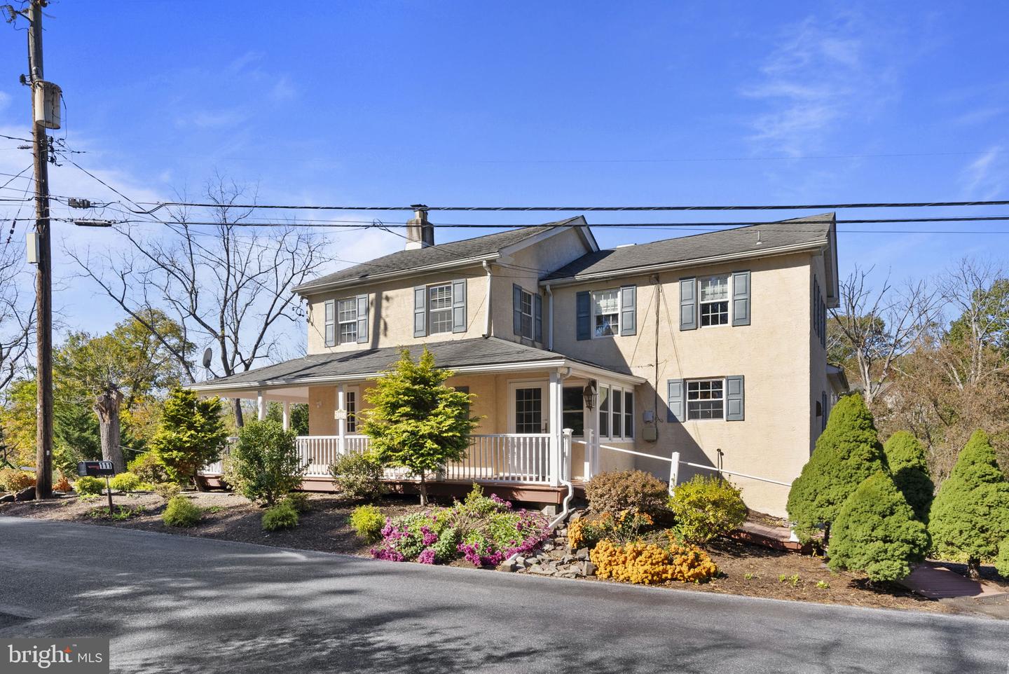 Schwenksville, Pennsylvania, 19473, United States, 3 Bedrooms Bedrooms, ,3 BathroomsBathrooms,Residential,Active,1985601