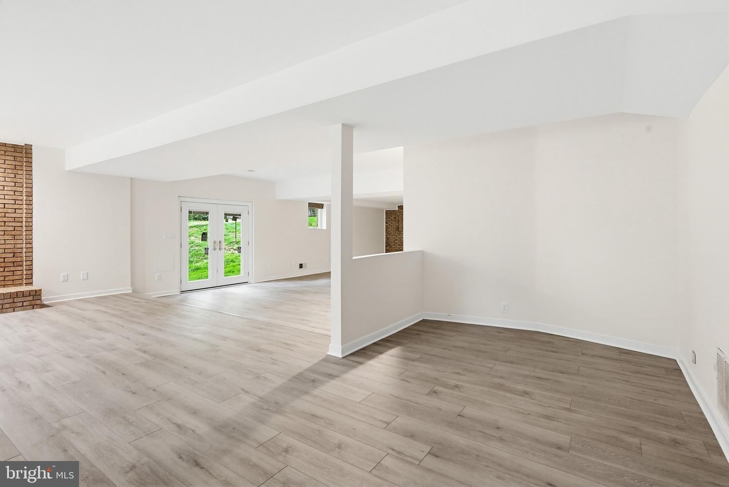Ellicott City, Maryland, 21042, United States, 5 Bedrooms Bedrooms, ,5 BathroomsBathrooms,Residential,Active,2043423