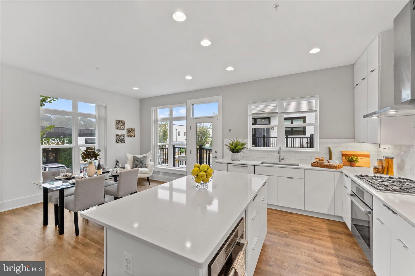 Potomac, Maryland, 20854, United States, 4 Bedrooms Bedrooms, ,5 BathroomsBathrooms,Residential,Active,1961966