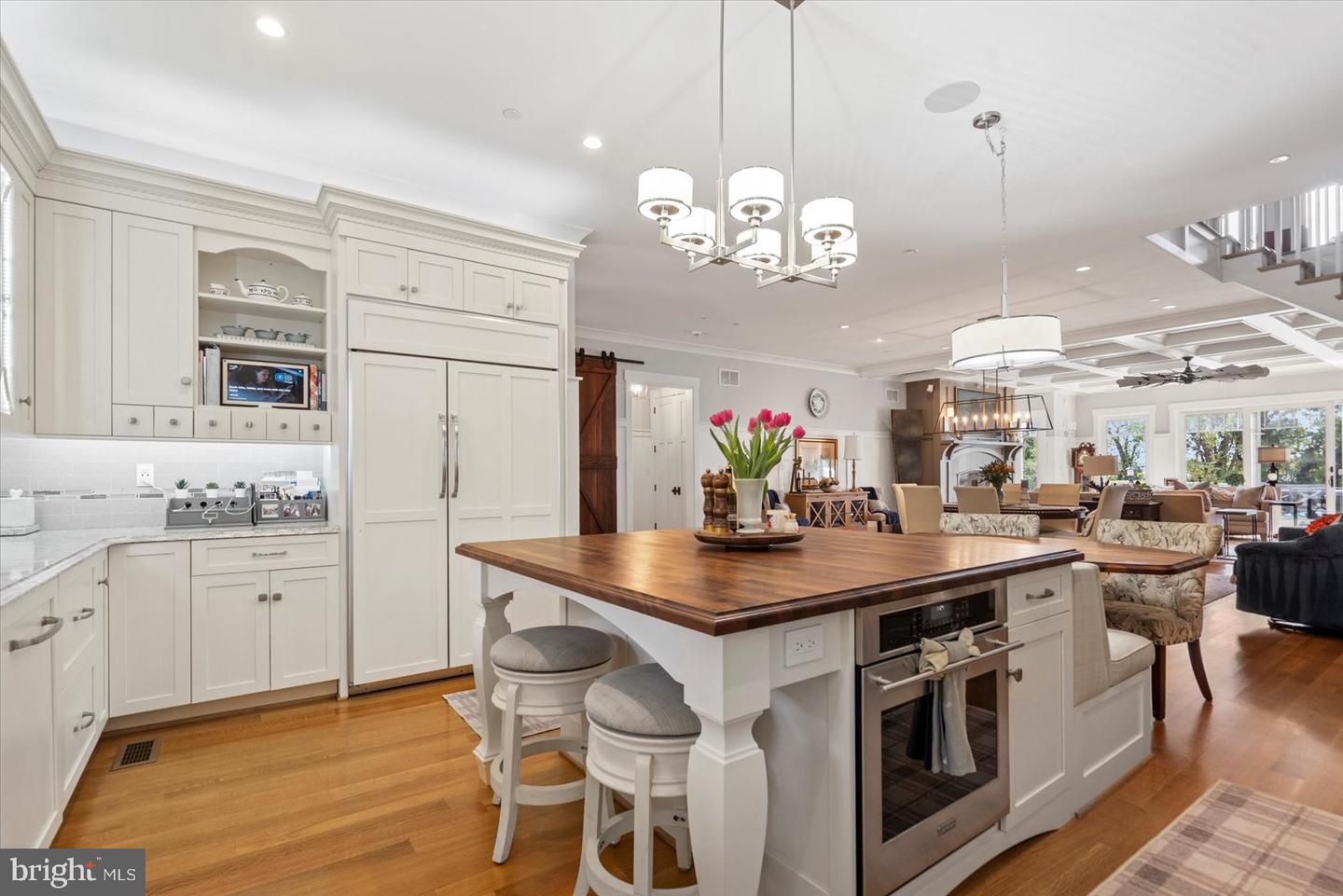 Middle River, Maryland, 21220, United States, 7 Bedrooms Bedrooms, ,7 BathroomsBathrooms,Residential,Active,1969646