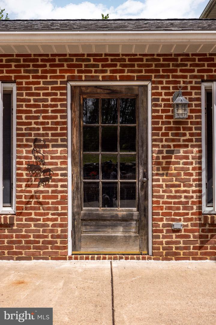 Bloomsburg, Pennsylvania, 17815, United States, 4 Bedrooms Bedrooms, ,4 BathroomsBathrooms,Residential,Active,2045762