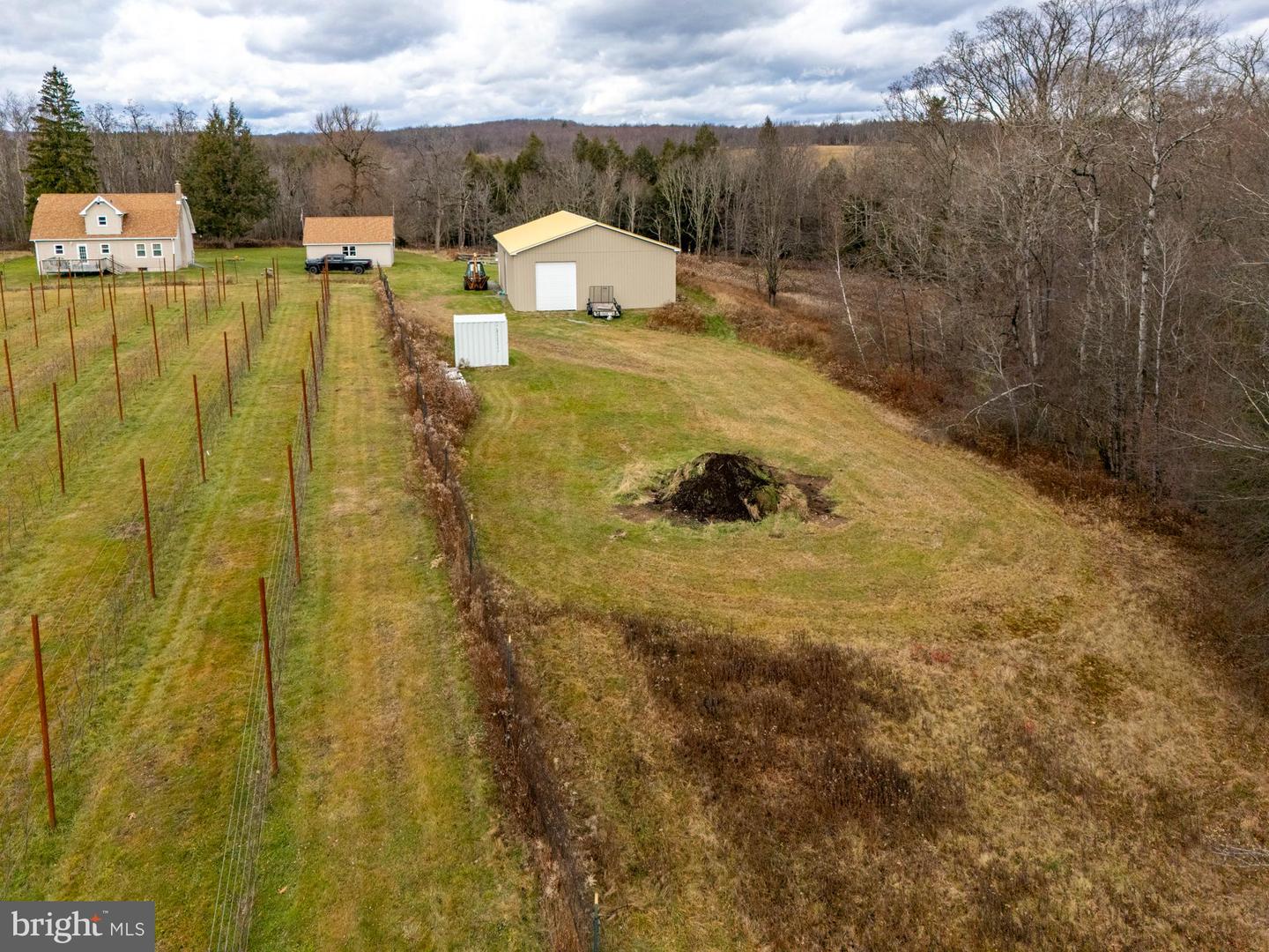 Waymart, Pennsylvania, 18472, United States, 4 Bedrooms Bedrooms, ,2 BathroomsBathrooms,Residential,Active,2007156