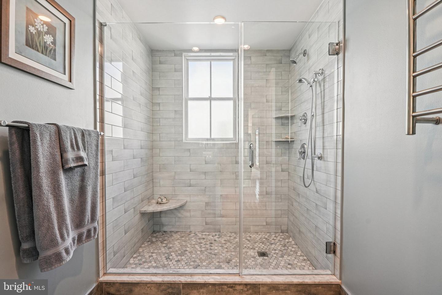 Philadelphia, Pennsylvania, 19147, United States, 4 Bedrooms Bedrooms, ,4 BathroomsBathrooms,Residential,Active,1999178