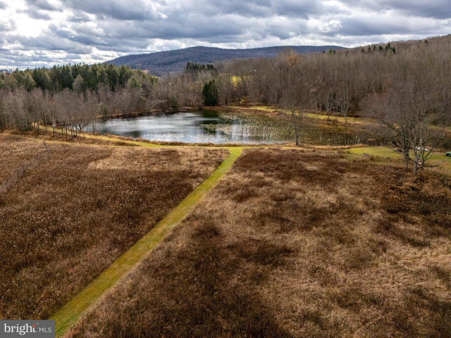 Waymart, Pennsylvania, 18472, United States, 4 Bedrooms Bedrooms, ,2 BathroomsBathrooms,Residential,Active,2007156