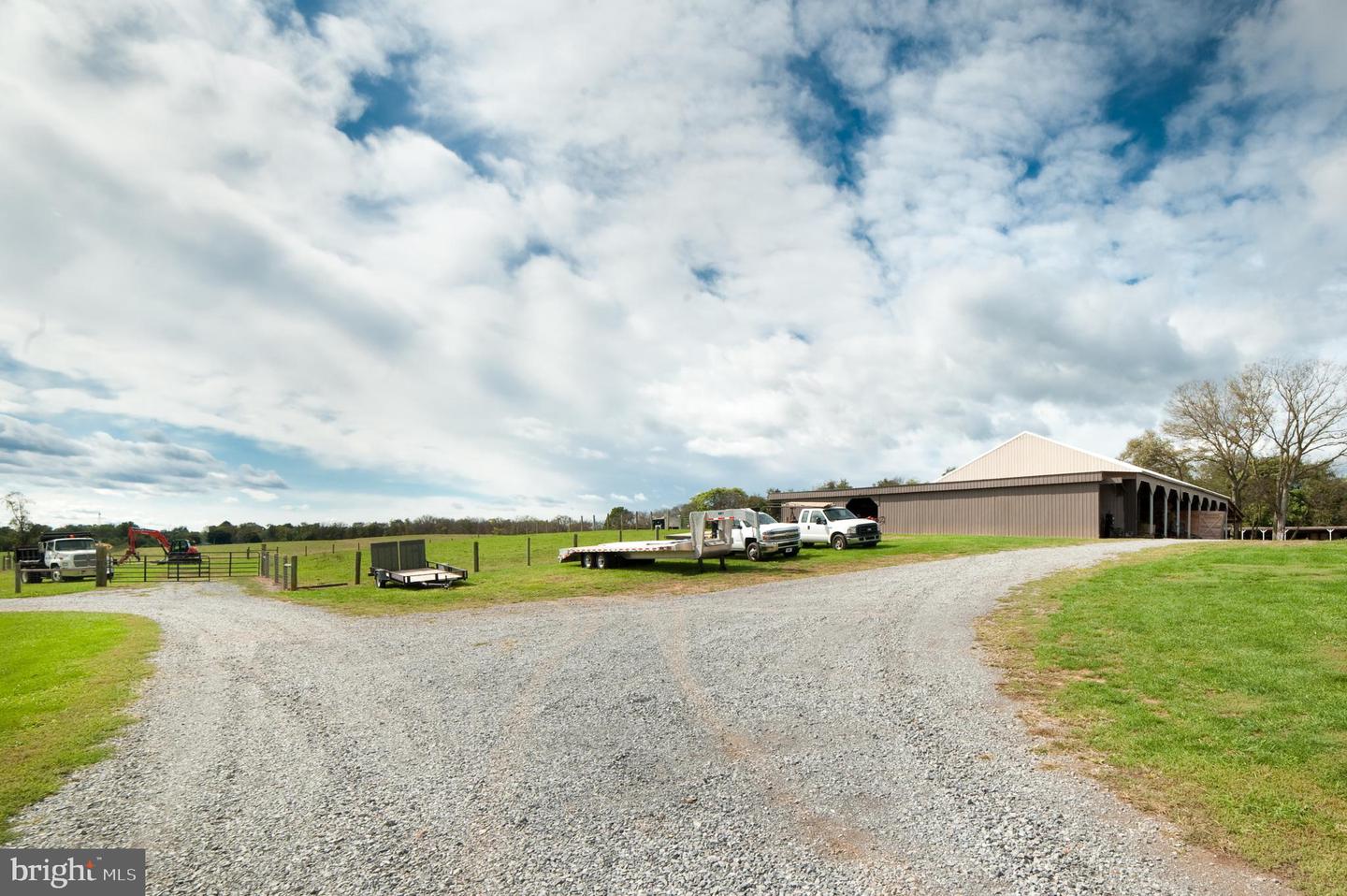 Martinsburg, West Virginia, 25404, United States, 5 Bedrooms Bedrooms, ,3 BathroomsBathrooms,Residential,Active,1936417