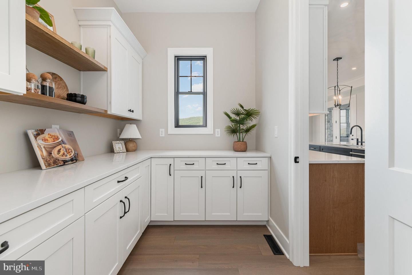 Mechanicsburg, Pennsylvania, 17050, United States, ,6 BathroomsBathrooms,Residential,Active,1704719