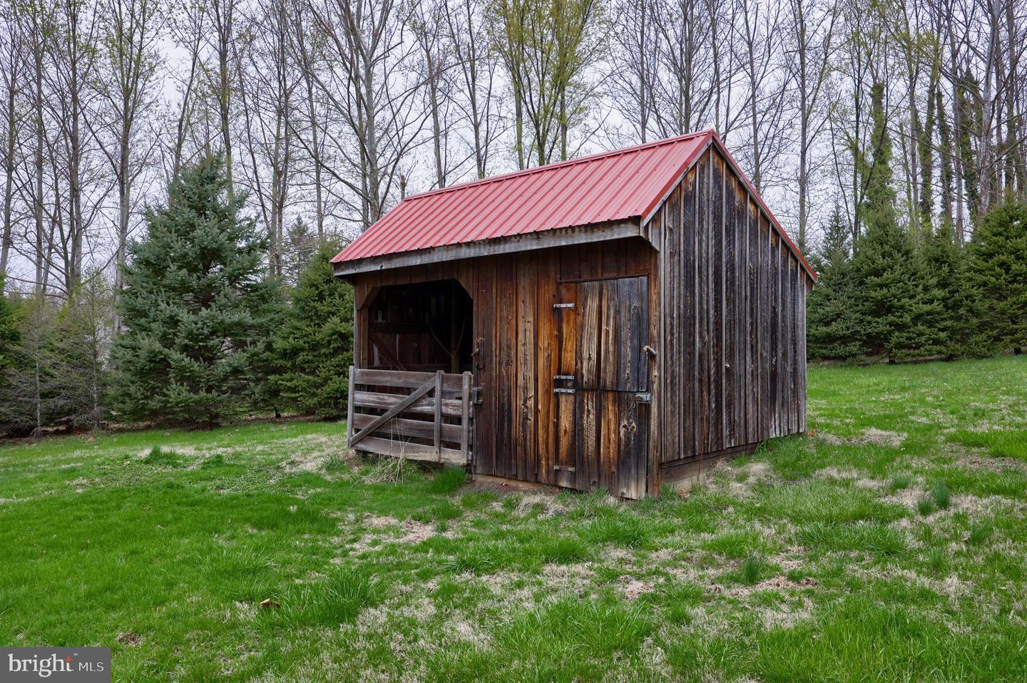Reading, Pennsylvania, 19606, United States, 5 Bedrooms Bedrooms, ,4 BathroomsBathrooms,Residential,Active,2045028