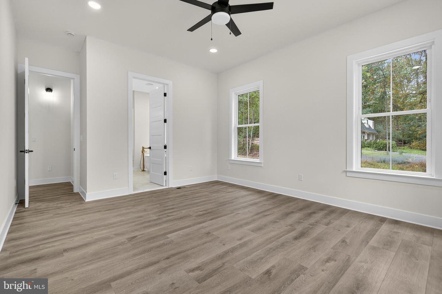 Warrenton, Virginia, 20187, United States, 5 Bedrooms Bedrooms, ,6 BathroomsBathrooms,Residential,Active,2006968