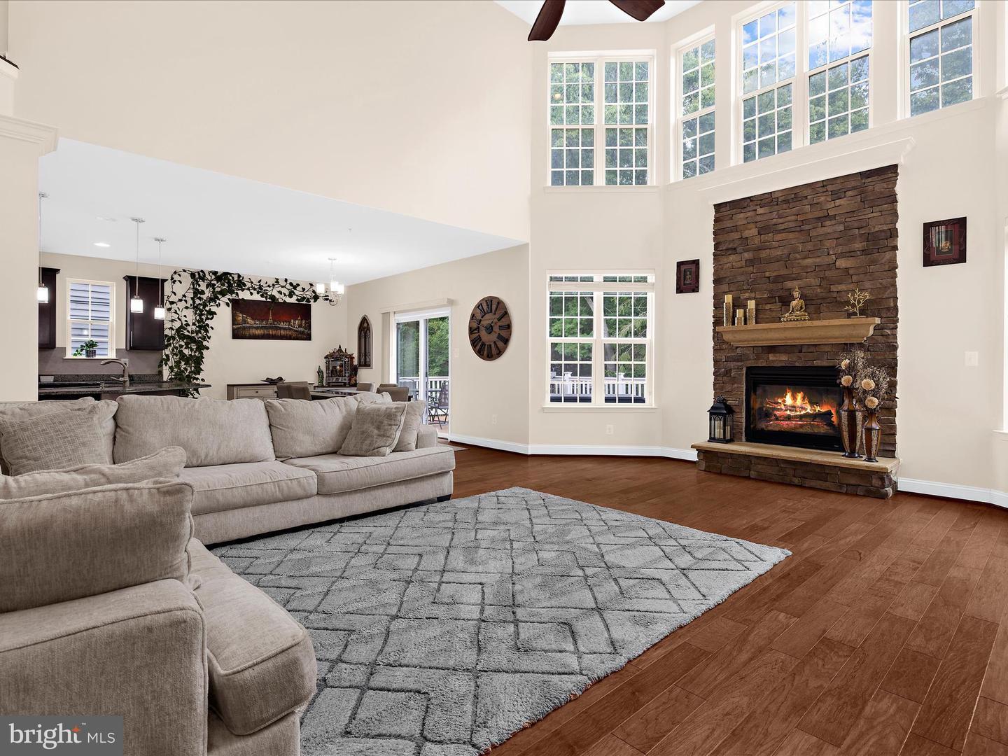 Ellicott City, Maryland, 21042, United States, 6 Bedrooms Bedrooms, ,5 BathroomsBathrooms,Residential,Active,1914763