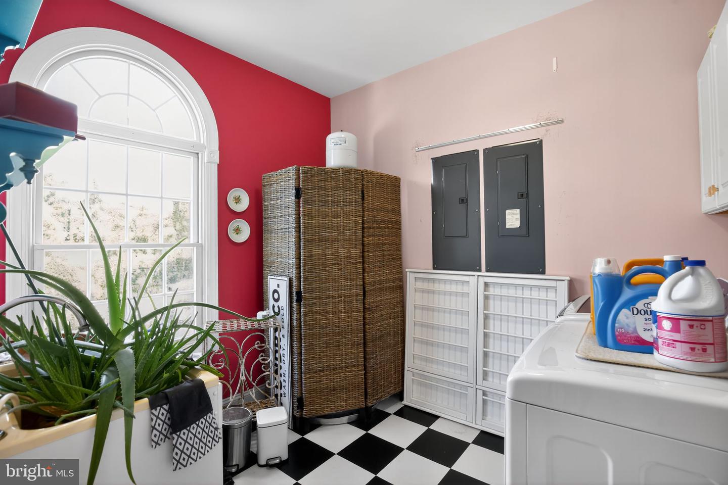 Baltimore, Maryland, 21220, United States, 5 Bedrooms Bedrooms, ,4 BathroomsBathrooms,Residential,Active,1985595