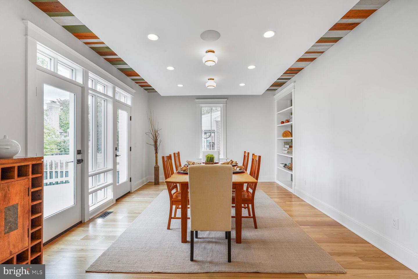 Alexandria, Virginia, 22301, United States, 6 Bedrooms Bedrooms, ,6 BathroomsBathrooms,Residential,Active,1825083