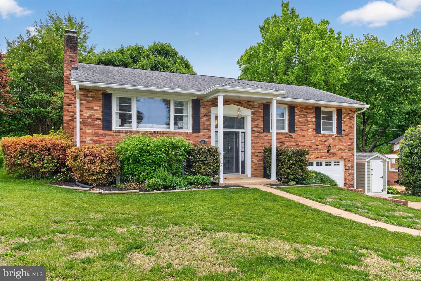 Falls Church, Virginia, 22043, United States, 4 Bedrooms Bedrooms, ,3 BathroomsBathrooms,Residential,Active,2045048