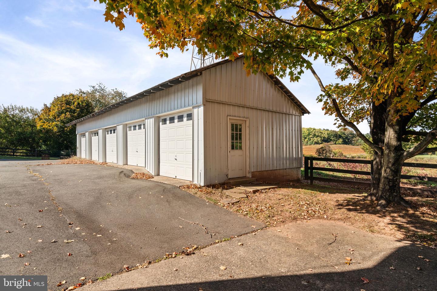 Leesburg, Virginia, 20175, United States, 4 Bedrooms Bedrooms, ,5 BathroomsBathrooms,Residential,Active,2011862
