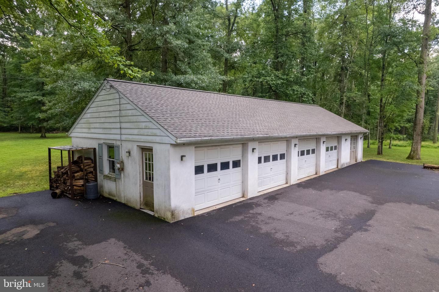 Quakertown, Pennsylvania, 18951, United States, 5 Bedrooms Bedrooms, ,5 BathroomsBathrooms,Residential,Active,1919051