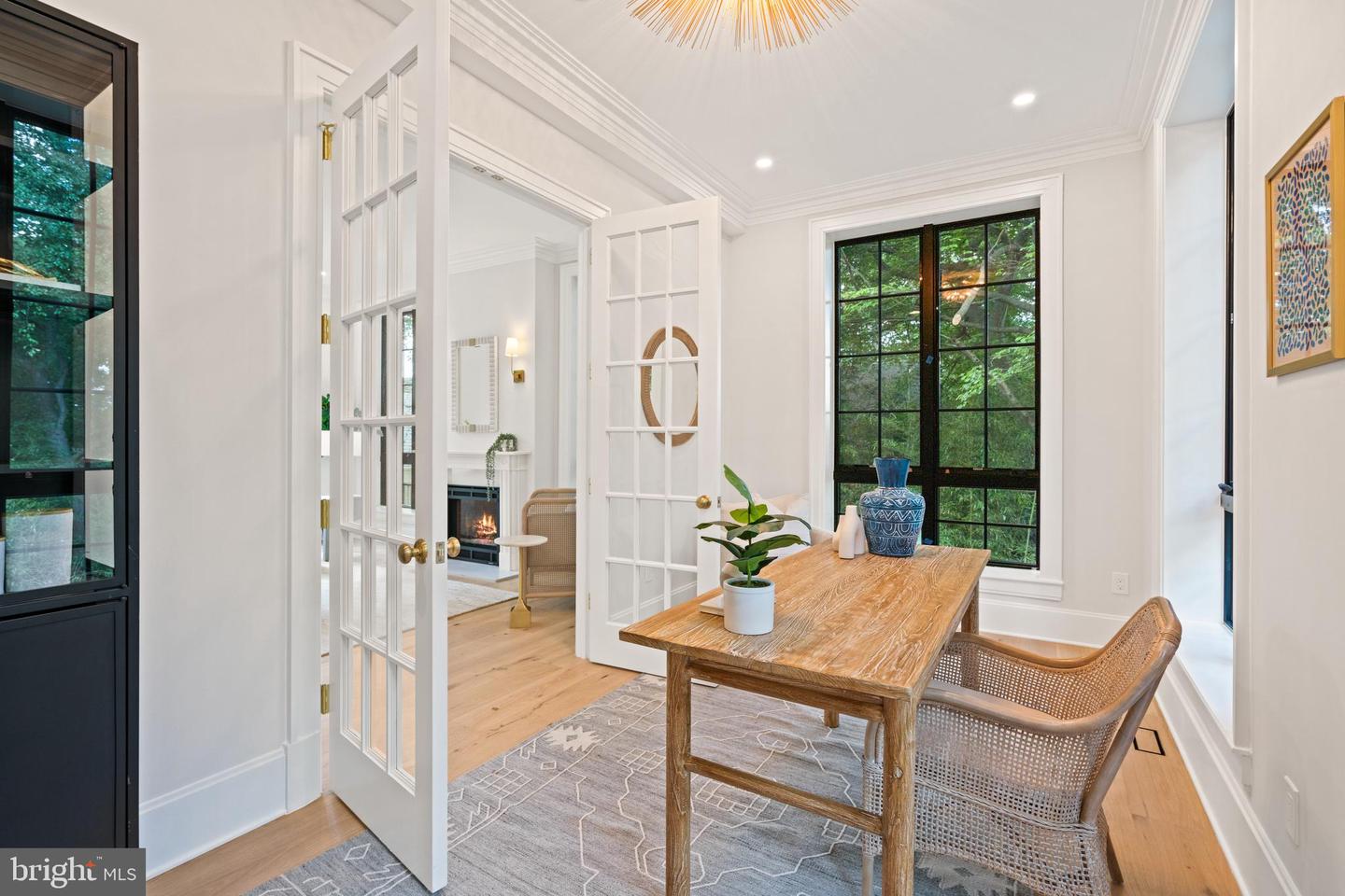 Washington, District Of Columbia, 20016, United States, 6 Bedrooms Bedrooms, ,8 BathroomsBathrooms,Residential,Active,1934802