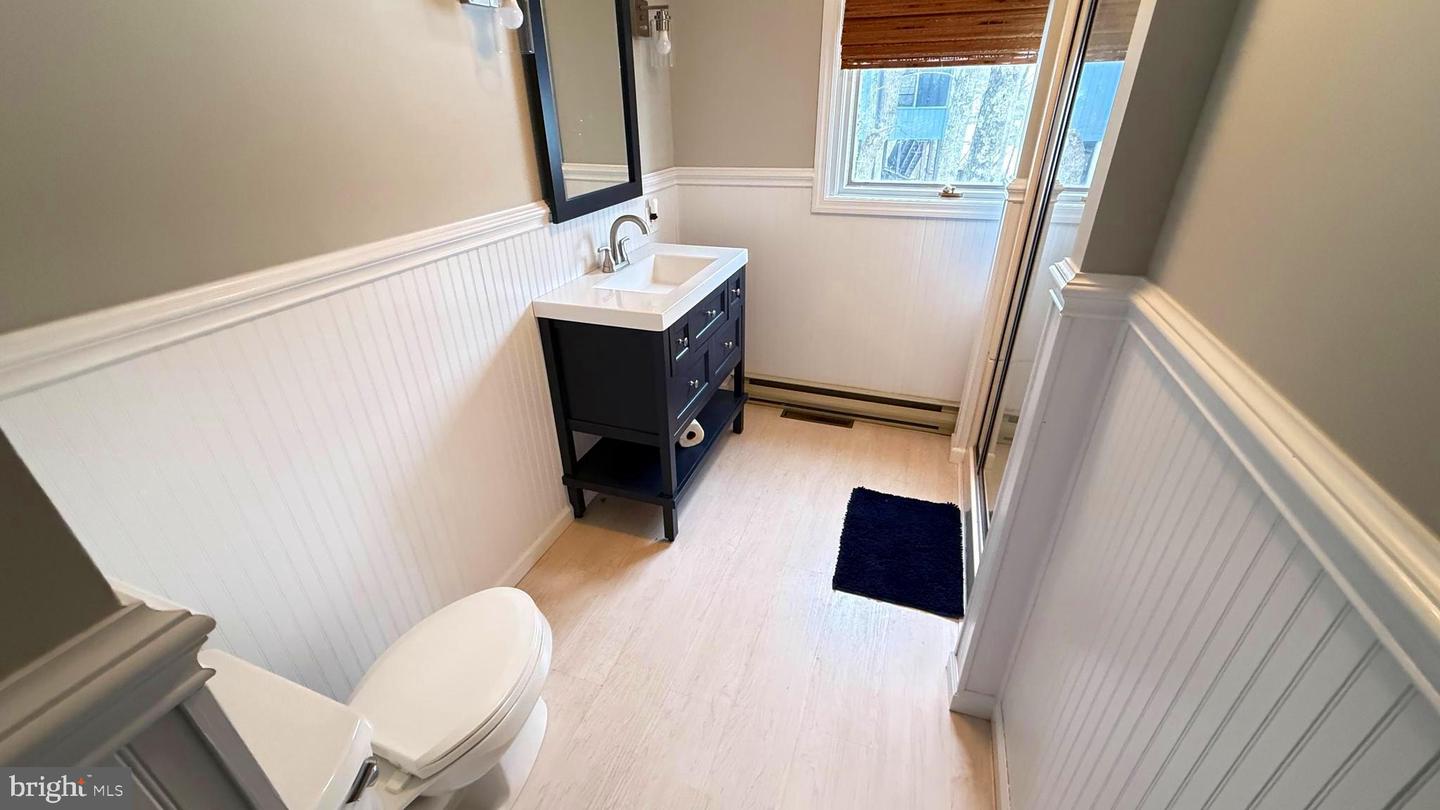 Lakeville, Pennsylvania, 18438, United States, 4 Bedrooms Bedrooms, ,2 BathroomsBathrooms,Residential,Active,2007650