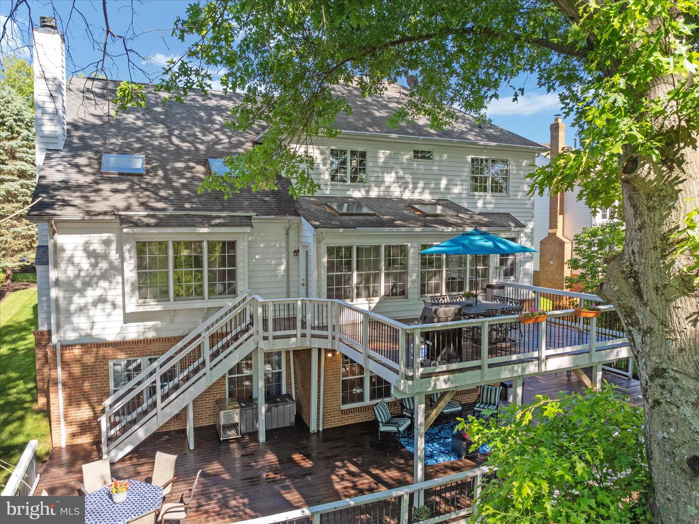 Haymarket, Virginia, 20169, United States, 5 Bedrooms Bedrooms, ,5 BathroomsBathrooms,Residential,Pending,2045778