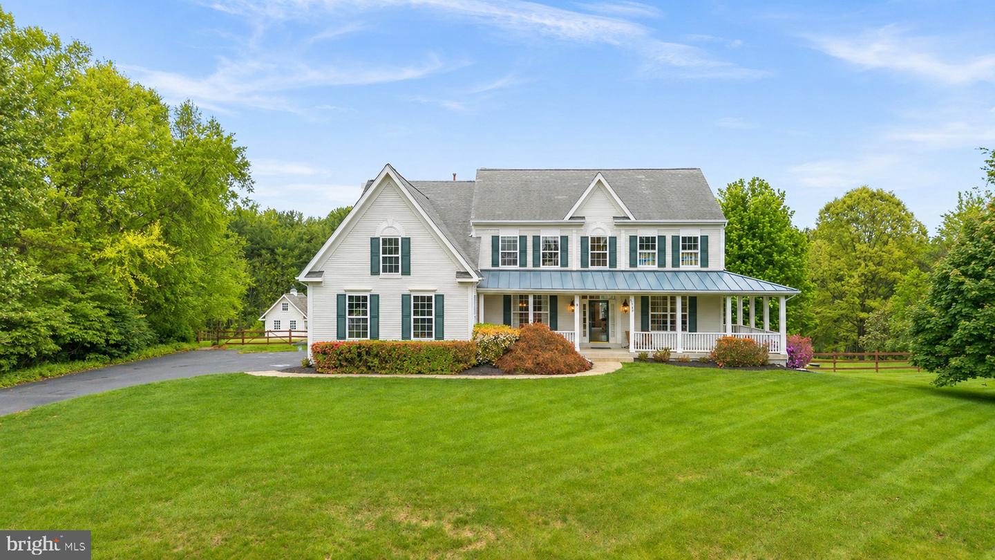Boyds, Maryland, 20841, United States, 5 Bedrooms Bedrooms, ,5 BathroomsBathrooms,Residential,Active,2044597