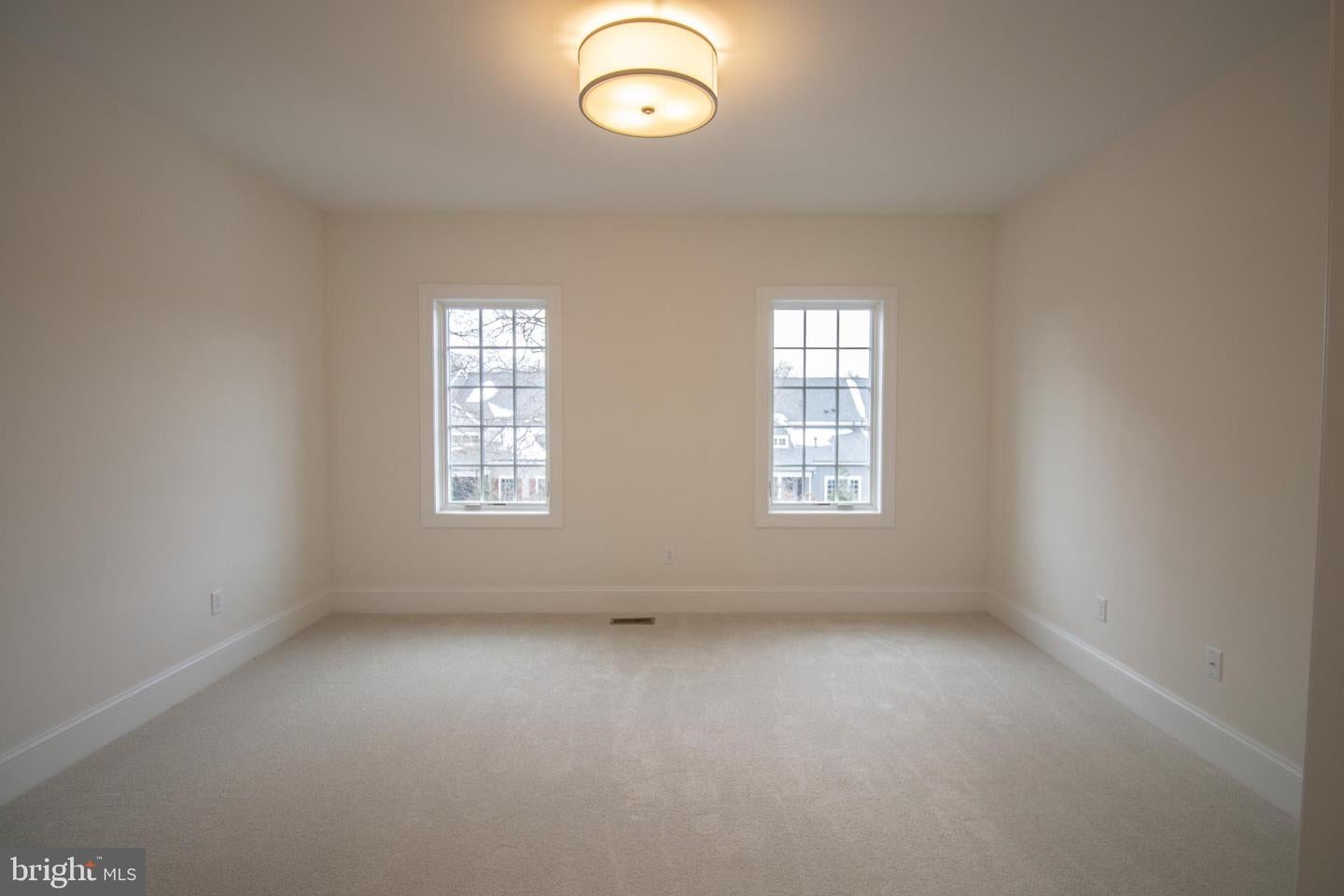 Wilmington, Delaware, 19803, United States, ,4 BathroomsBathrooms,Residential,Active,1704229