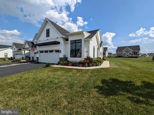 6992 PINE LN, BATH, PA 18014 - Image 1